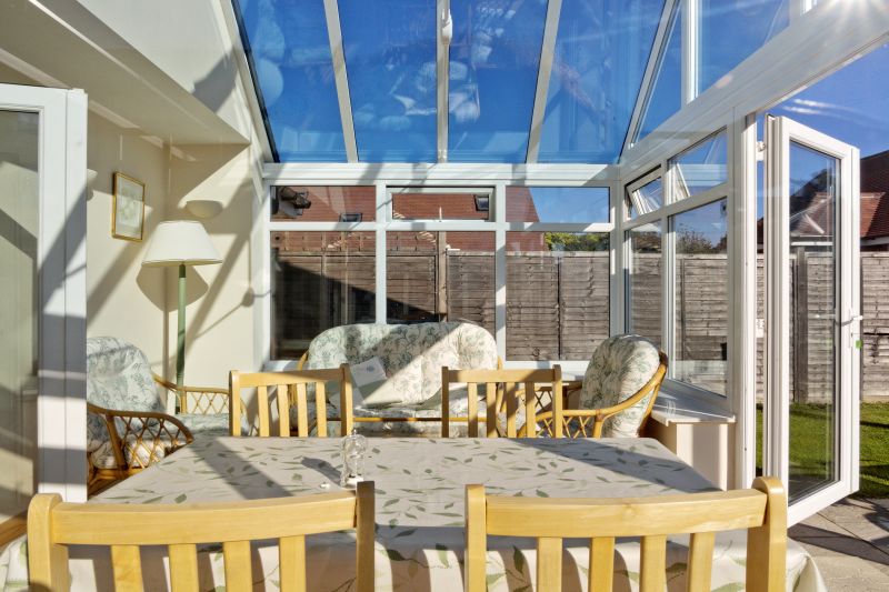 Sunroom Glass Repair in Nashville, TN